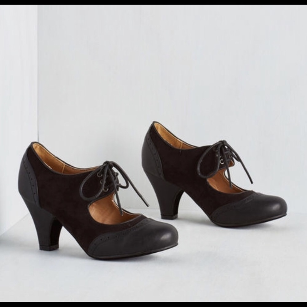 Mary Jane Lace up Black Faux Leather Heels